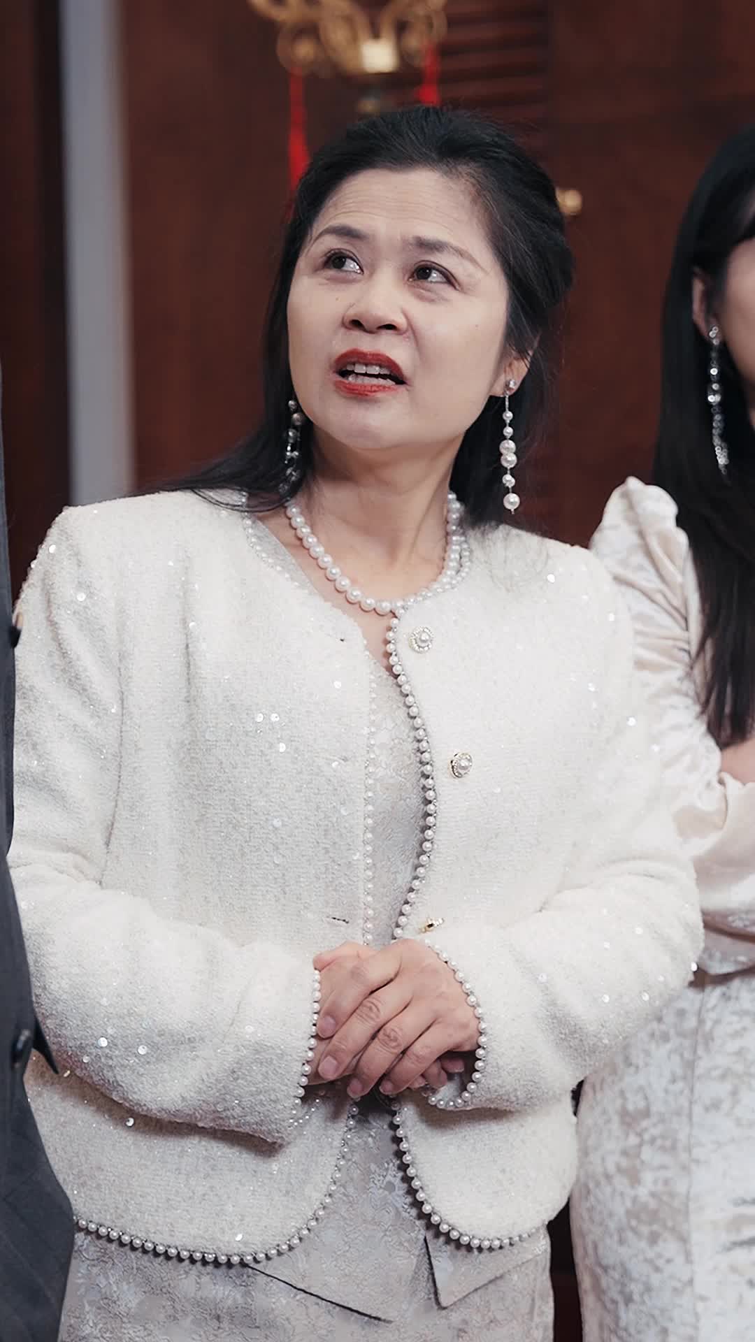 Tập 64 - Người Kế Thừa và Cuộc Hôn Nhân Giả